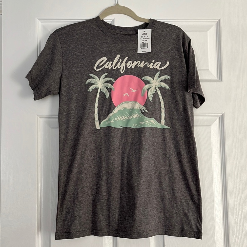 California Graphic T-shirt